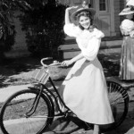female-cyclist-001